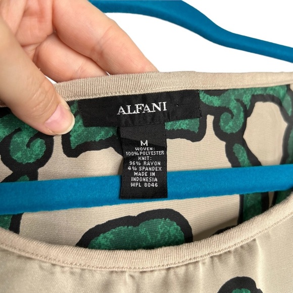 Alfani Damask Print Green & Beige Boxy Fit Short Sleeve Blouse - Picture 4 of 13